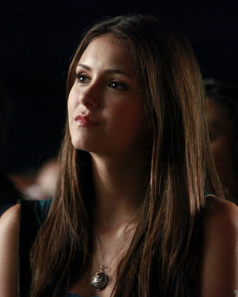 Elena-Gilbert-elena-gilbert-8212091-800-1000.jpg
